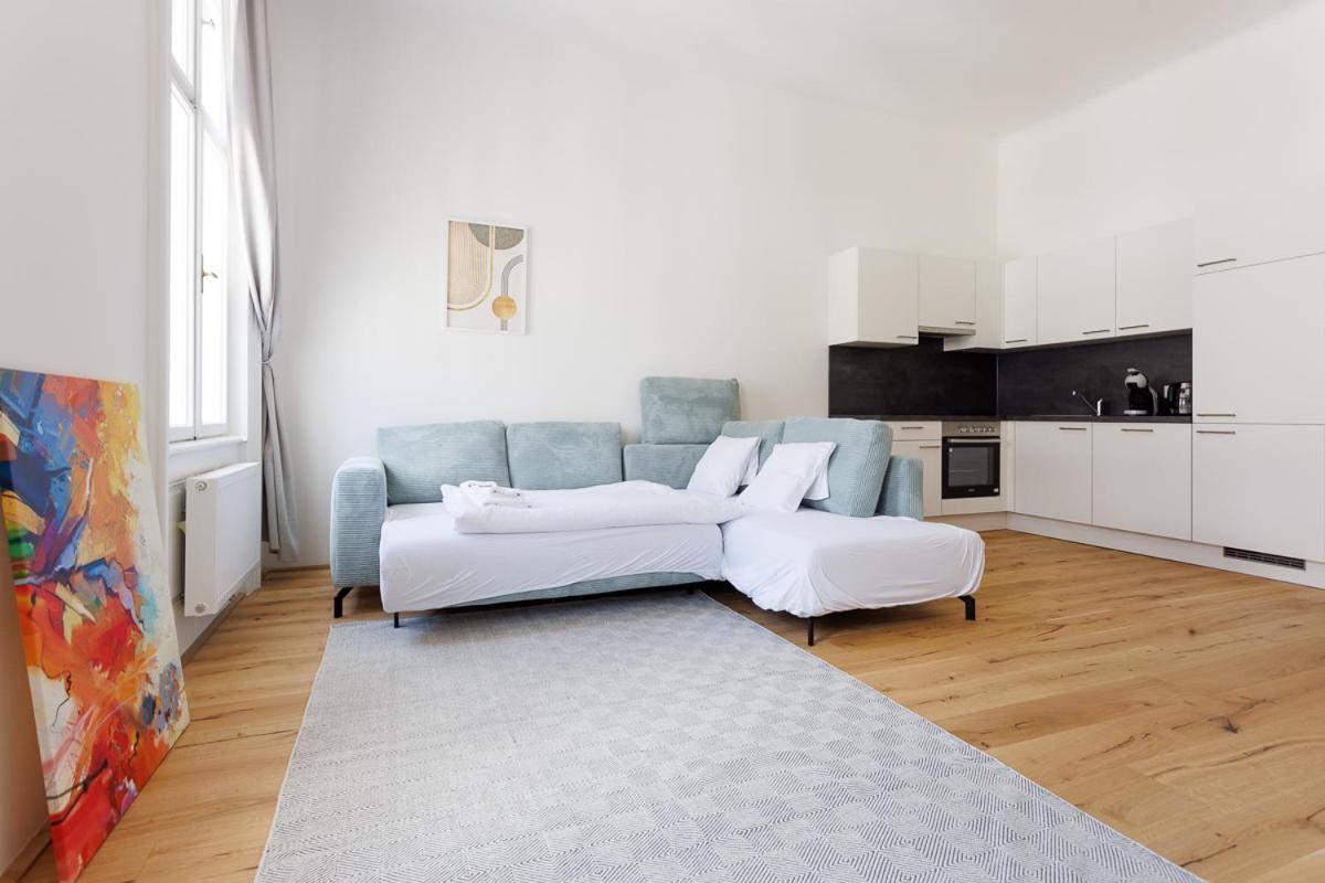 4Ty3 Apartments - Stadtpark City Apartment Is Calling Vienna Exterior photo